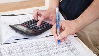 Does your 401(K) plan offer a false sense of security? - Fox Business Video