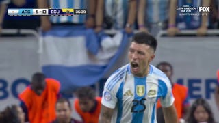Lisandro Martínez's header gives Argentina a 1-0 lead over Ecuador | 2024 Copa América  - Fox News