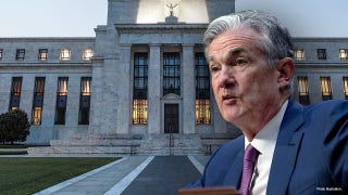 Fed should be easing monetary policy, global economy is slowing: Danielle DiMartino Booth