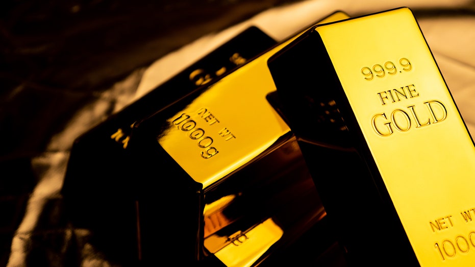 Gold bars