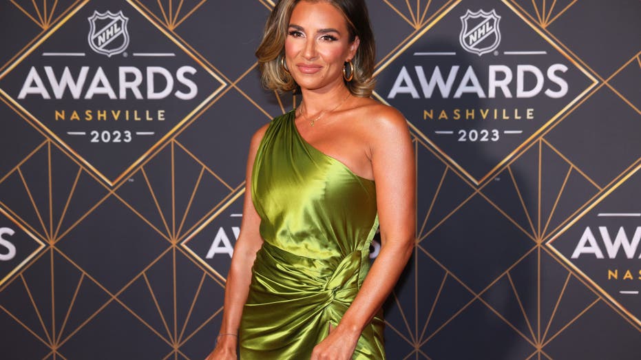 Jessie James Decker